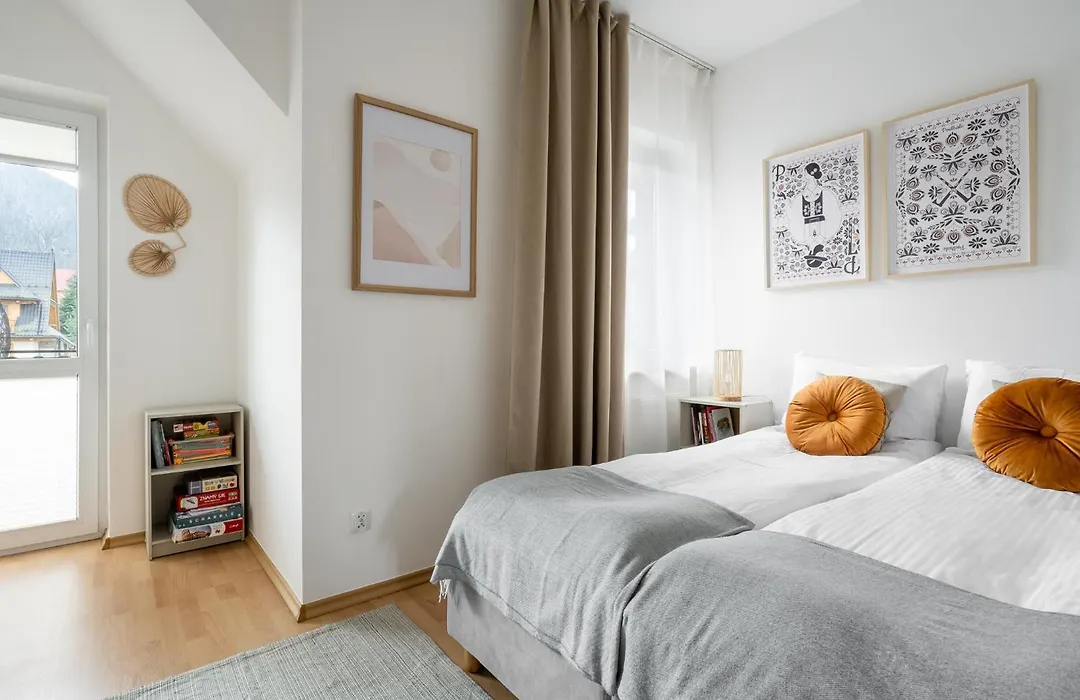 Giewont Mountain View Apartment-1